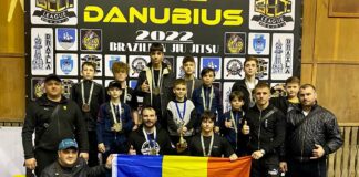 FOTO. 12 luptări = 12 medalii. Un nou succes al luptătorilor din Chișinău la un turneu internațional din România
