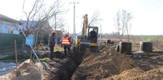 La Căușeni, se construiește un sistem de canalizare și epurare a apei