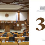 parlament 32