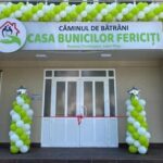 casa bunicilor fericiti